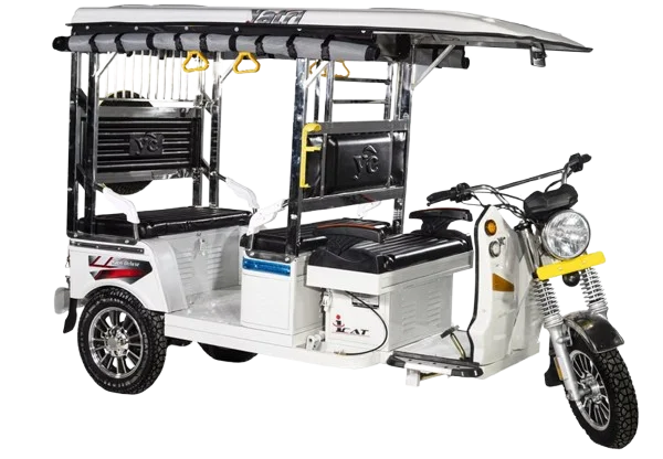 white YC Electric Vehicle Yatri Rickshaw Price 
